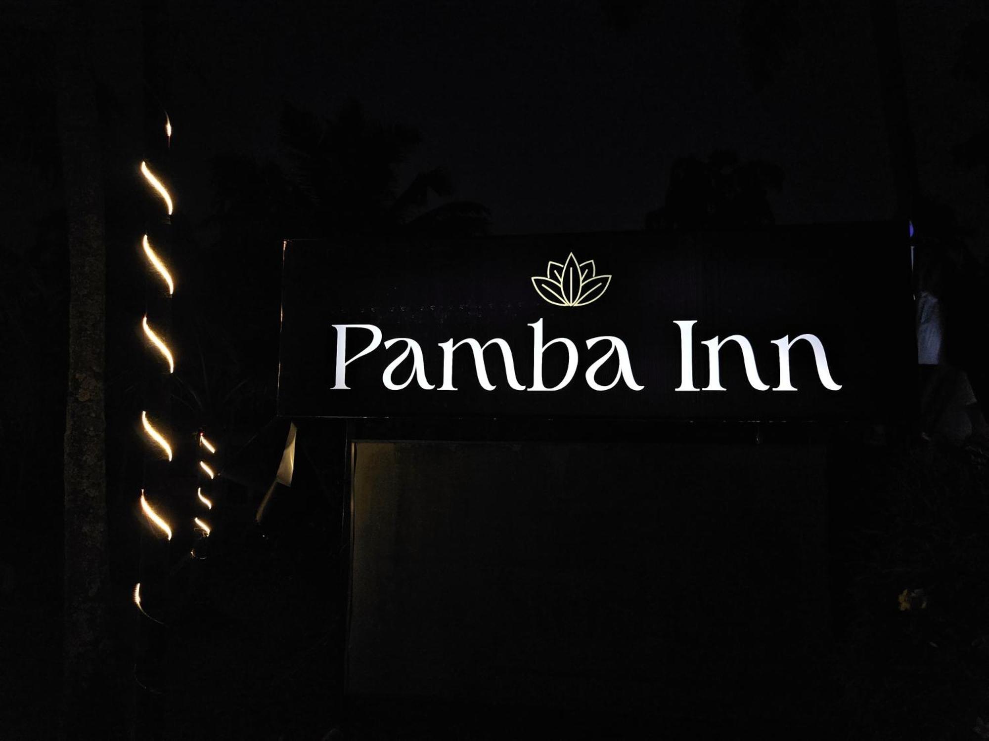 Pamba Inn Alappuzha Luaran gambar